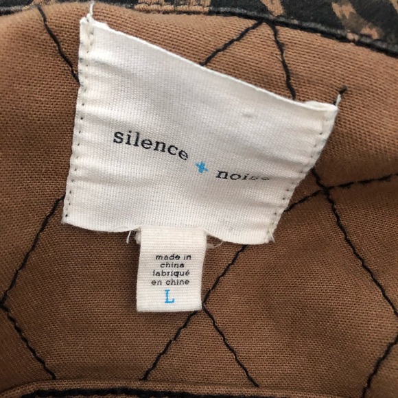 SILENCE + NOISE LEOPARD MOTO JACKET - Picture 7 of 8